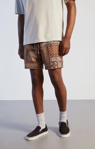 Short d'été décontracté de haute qualité en maille respirante Short de sport en maille Short de basket-ball personnalisé pour hommes en vente de gros - Product Image 3