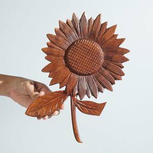 Regalo grabable arte de madera para decoración de esquinas de habitación pieza de espectáculo tallada de madera tema floral diseño personalizado aceptar - Product Image 6