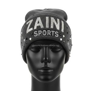 Gorro de Invierno Unisex Premium de 280 GSM, Tejido Acrílico con Pedrería, Cálido, Transpirable, Impermeable, con Logotipo Bordado Personalizado - Product Image 1