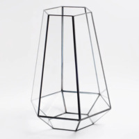 Vase en verre artisanal durable pour bureau avec cadre métallique pour plantes et fleurs (vente en gros)