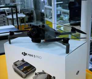 โดรนรุ่นใหม่ล่าสุด DJI Air 3S / Mini 5 Pro Fly More Combo กล้องคู่ ถ่ายวิดีโอ 4K/60fps HDR 14 ระดับ ปรับได้ 45 นาที ระยะเวลาบินสูงสุด - Product Image 1