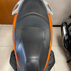 MALAGUTI MADISON 250 3 Scooter de Dos Ruedas con Motor sin Escobillas y Conectividad con Aplicación Inteligente - Product Image 3