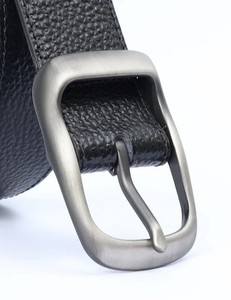 Ceintures personnalisées de haute qualité pour hommes OEM véritable peau de vache cuir luxe décontracté bonne qualité broche pour boucle Logo personnalisé en gros - Product Image 6