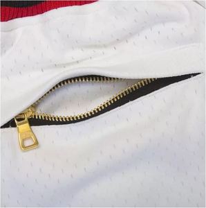 Pantalones cortos de baloncesto de cintura media personalizados 100% malla de poliéster transpirable diseño informal sublimado estampado cosido sólido estambre lavado - Product Image 5