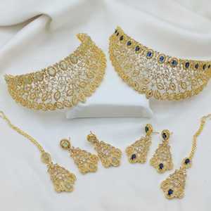 Conjunto de collar largo y tachuelas de diamantes americanos de alta calidad con detalles finos para ropa nupcial - Product Image 4