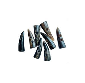 Cierre de cuerno de búfalo para prendas de lujo, textura natural para prendas de diseñador, colecciones de estilo premium para invierno - Product Image 1