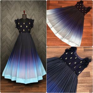 หนัก GEORGETTE บอลลีวูดออกแบบชุดโลกกว้างประตูการจัดส่งที่มีอยู่โดย Alphanumero ในราคาขายส่ง - Product Image 6