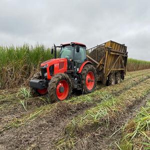 Mini tractor de tracción en las ruedas diésel 4WD 4x4 de 4 cilindros con cargador de cubo frontal - Product Image 3