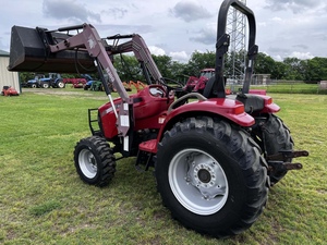 Tractor de Jardín D35 2004 con Tracción en las 4 Ruedas, Transmisión Automática PLC, 40 HP - Product Image 3