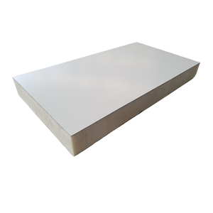 Panel Sándwich de Poliuretano de Durabilidad Comprobada con Fácil Instalación y Superficie Limpia para Aplicaciones en Cámaras Frigoríficas - Product Image 2