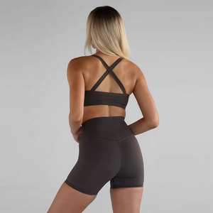 Ensemble de sport personnalisé OEM avec logo, ensemble de sport athlétique pour la salle de sport, ensemble de yoga d'été, soutien-gorge de sport à dos croisé doux, ensemble de shorts de vélo pour femmes en 2 pièces - Product Image 2