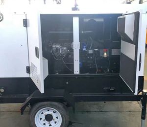 เครื่องกำเนิดไฟฟ้าดีเซลสำหรับงานหนัก 1800 รอบต่อนาที สตาร์ทอัตโนมัติ แบบโครงเปิด 50 เฮิรตซ์ - Product Image 1