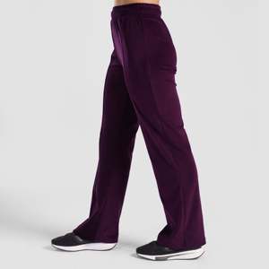Pantalon décontracté pour femme Core Strive, coupe large, taille basse/moyenne, en tissu éponge respirant, couleur bordeaux - Product Image 1