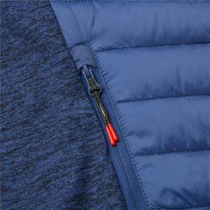 Chaqueta de invierno Ville Sports Plus Size personalizada con logo de goma, ligera, acolchada, impermeable, plegable, con cremallera y ribete de borrego. - Product Image 4