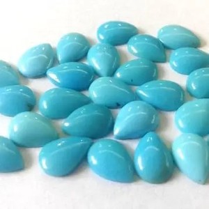 Turquesa Azul Natural Certificada IGI de 10x12 mm, Corte Cabujón en Forma de Pera, Calibrada, Calidad AAA, para Fabricación de Joyas, Collares y Anillos - Product Image 1