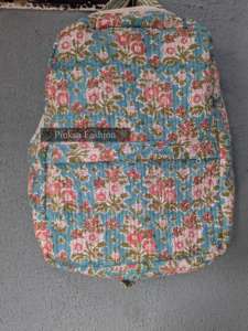 Sac à dos en coton matelassé imprimé à la main de haute qualité, motif floral ethnique indien bohème, portable et léger - Product Image 4