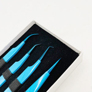 คีมคีบขนตาสีฟ้าพลาสม่า10มม. ทำจากสเตนเลสสตีลแข็งแรงปลายแหลมโค้งเรียบใช้ส่วนตัว - Product Image 4