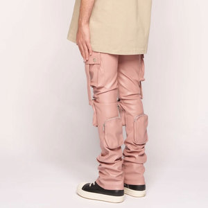 Pantalon cargo rose en PU pour homme, coupe ample, style workwear, avec poches plaquées, couleur unie, tissu tissé - Product Image 3