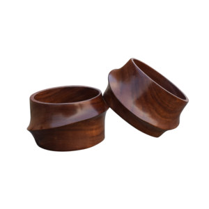 Fait à la main écologique grand Bracelet manchette en bois ethnique naturel Vintage Style religieux couleur personnalisée cadeau de mariage pour les femmes - Product Image 1