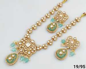 Flor de lujo india elegante Kundan gota y piedra tono dorado tradicional Kundan perla gargantilla collar pendientes conjunto mujeres y niñas - Product Image 5