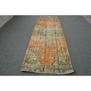 Alfombra turca verde naranja vintage clásica de 3,5ft X 10,6ft de área grande de lana de látex de retazos rectangulares abstractos para habitación de adolescentes - Product Image 1