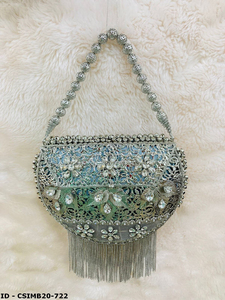 Bolso de noche hecho a mano con piedra de cristal y metal, bolso increíblemente detallado para mujeres en ocasiones de alto perfil - Product Image 2