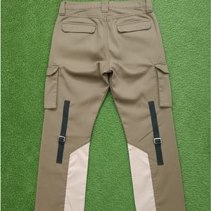 Pantalones Cargo Modernos |   Pantalones Utilitarios Multibolsillos |   Ropa Táctica Urbana |   Tela de Algodón Resistente para Hombre y Mujer - Product Image 4