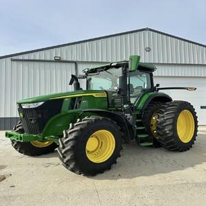 คุณภาพพรีเมียมสำหรับรถแทรกเตอร์ตีนตะขาบ John รุ่น 7R 210 ปี 2023 พร้อมชุดเกียร์ บริการจัดส่งรวดเร็ว รองรับการขายส่งและส่งออก - Product Image 3