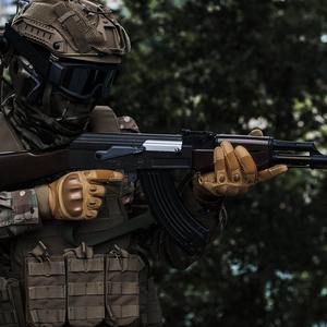 Gants en gros pour l'exercice en plein air, adaptés aux femmes et aux hommes, gants tactiques personnalisés, protection des articulations des doigts, Pakistan - Product Image 5