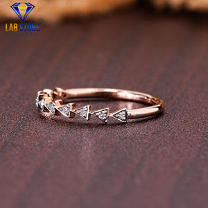 Lab-Stone Party Wear Anillo de diamantes 0,05 TDW Diamante de corte redondo 18kt Oro Rosa Color DE LA EF-VS - Product Image 2