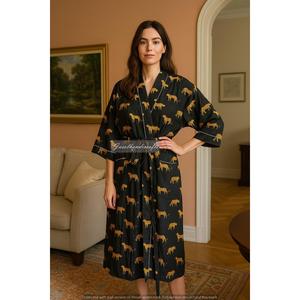 Robe Kimono Bohème en Coton Faite Main à Imprimé Bloc, Peignoir Doux Tissé avec Taille Élastique, Taille XS Familiale pour Vêtements d'Intérieur Printaniers ODM - Product Image 1