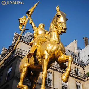 Estatua de bronce tallada a mano Escultura de Juana de Arco Artesanía de metal Mujer griega montando a caballo con bandera nacional - Product Image 3