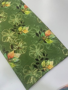 Tela de impresión digital FLora de gran calidad, tacto suave, 44 pulgadas de ancho, perfecta para sari y confección de vestidos, precio barato OEM - Product Image 4