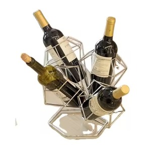 Soporte único para estante de vino de aspecto Premium, soporte para estante de vino de alta calidad en diseño de alambre revestido blanco - Product Image 1