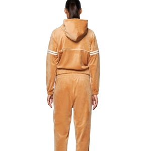 Sweat à capuche zippé de luxe pour femmes de haute qualité, confortable et polyvalent, avec options de marque personnalisées - Product Image 4