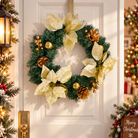 Karangan Bunga Natal Buatan Warna Hijau dengan Poinsettia Emas, Buah Pinus, Buah Berry, dan Ornamen untuk Dekorasi Pintu Depan saat Liburan