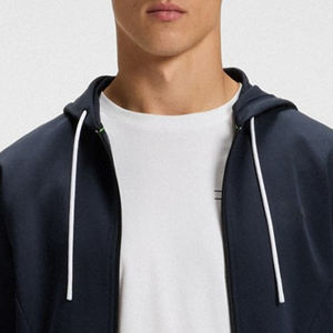 Sudadera con Capucha de Color Sólido para Hombre, Último Modelo, Precio al por Mayor, con Mangas Completas, Cierre de Cremallera, Diseño con Bolsillos Laterales y Cordones - Product Image 2