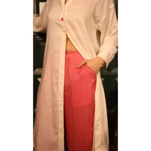 Ensemble coordonné rayé ivoire et lune - Ensemble décontracté deux pièces avec short pour femme, tenue de bureau, taille XS - Product Image 5