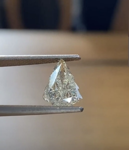 Collier Indien pour Femme avec Diamant de Laboratoire Ovale de 1 Carat, Poli, Écologique, Idéal pour Noël - Product Image 2