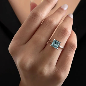 Anillo de Compromiso Solitario con Perla Cultivada en Laboratorio, Corte Princesa, Azul Intenso, 1 Quilate, Oro Sólido de 14K, Certificado IGI, Chapado en Rodio, de Lujo - Product Image 1