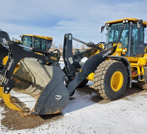 Precio increíble 2024 DEEREE 524 P-TIER Cargadoras de ruedas Maquinaria de ingeniería y construcción a la venta - Product Image 3