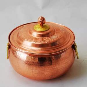 Pot de service en cuivre martelé traditionnel fait à la main avec doublure en étain pour des aliments sûrs dans les hôtels, les restaurants et les maisons - Product Image 3