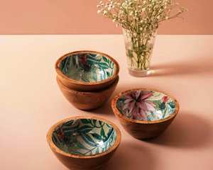 Best Top Quality Wooden <b>Bowl</b> for Kitchen & Tabletop Customized Size & Round Shape Wooden Food Serving <b>Bowl</b> With <b>Enamel</b> Printed - Product Image 5