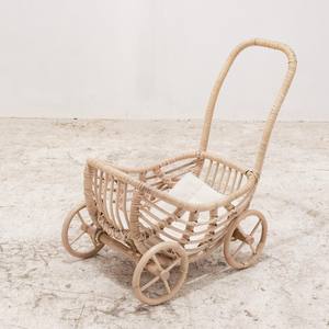 Muñeco de mimbre natural de Vietnam, los mejores juguetes para niños, cochecito de vagón, cochecito de muñecas duraderas de alta calidad con ruedas - Product Image 2