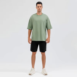 Vente en gros 2 pièces ensemble de survêtement décontracté pour hommes short confortable en coton épais coupe ample à la mode - Product Image 1