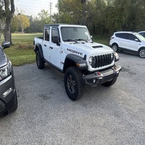 Jeep Gladiator Mojave 2024 Usado en Excelentes Condiciones - Product Image 1