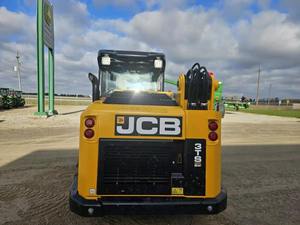 รถตักล้อยาง JCB 3TS-8W ปี 2024 มือสอง แบบมีห้องโดยสาร สำหรับงานเกษตรและก่อสร้าง - Product Image 2