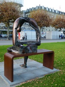 Famosa <span class=keywords><strong>Escultura</strong></span> Abstracta <span class=keywords><strong>de</strong></span> Albert Gyorgy, Figura Triste, para Decoración <span class=keywords><strong>de</strong></span> Jardín Exterior - Product Image 5