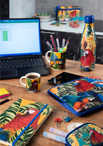 Juego de 4 Tazas de Porcelana New Bone China de 30cl (10 oz) con Tapa, Diseño Tropical Havana Multicolor, Aptas para Microondas y Lavavajillas - Product Image 2