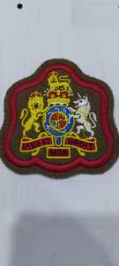 Insignes et emblèmes brodés en tissu Patch à coudre avec technique de broderie à la machine à attacher par aimant - Product Image 2